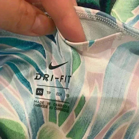 NIKE Blue/green/white/pink tropical print tights in Sz XS | Worn Once - Picture 7 of 8